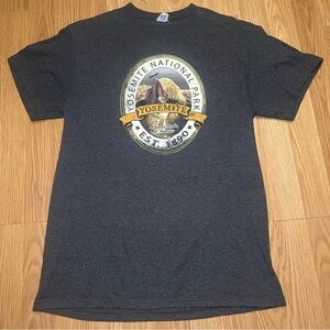 Vintage Delta‎ Pro Yosemite National Park Gray T-Shirt Graphic Nature Tee Mens M